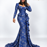 Robe sirène péplum bleu royal brodé Autriche