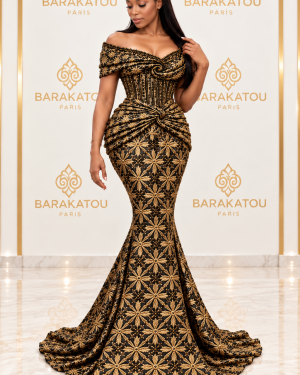 Robe sirène noire et dorée en brocard