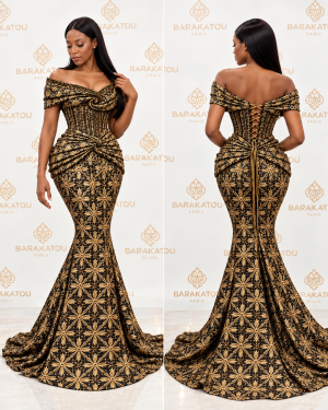 Robe sirène noire et dorée en brocard